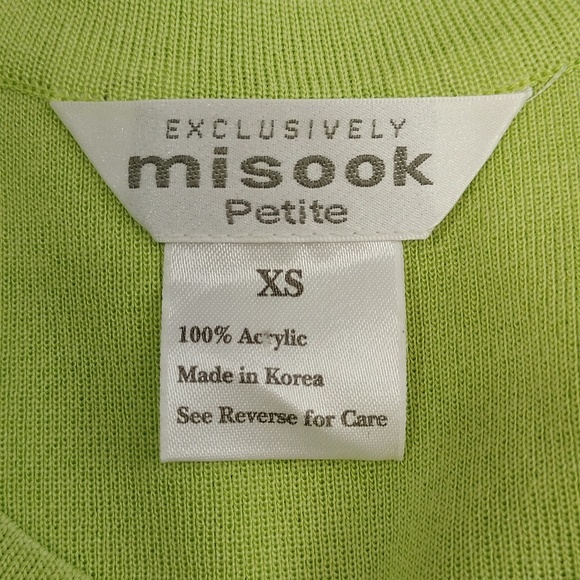 Exclusively Misook Petite Green Tank - Picture 3 of 7